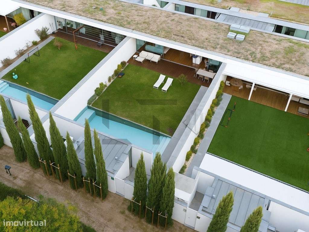 Moradia T4 com Jardim e Piscina Privada para Venda no Paço do Lumia... - Grande imagem: 4/26