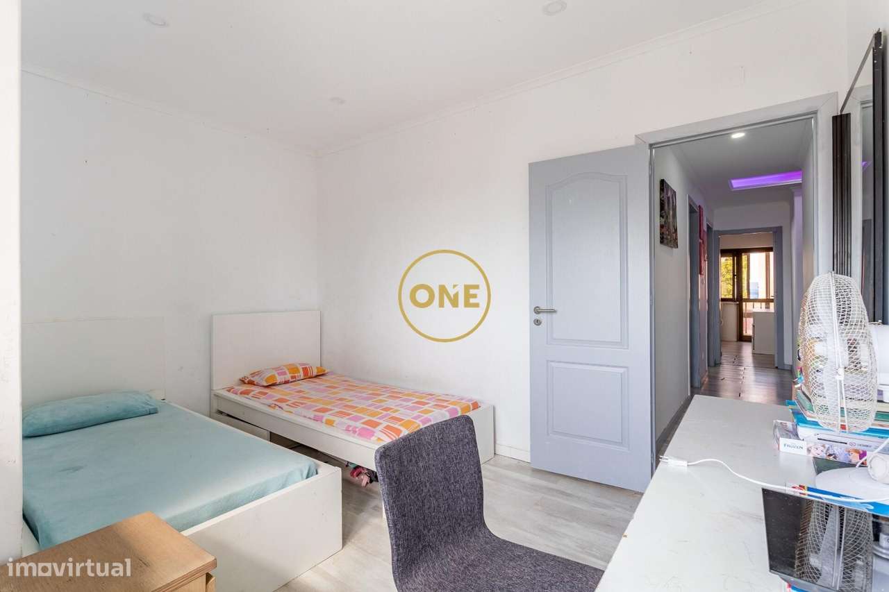 Apartamento T3 com Varandas - Ramada - Odivelas-6