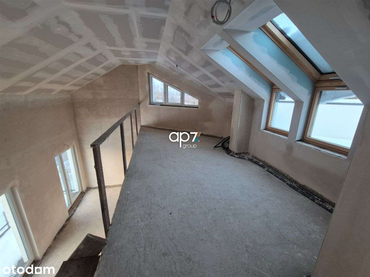 Przestronny apartament w inwestycji Villa Bermuda-7