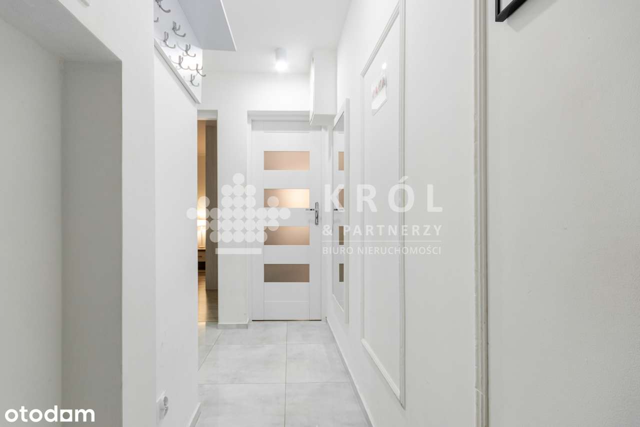 2 pokojowe mieszkanie do wejścia z balkonem na Komuny Paryskiej!-18