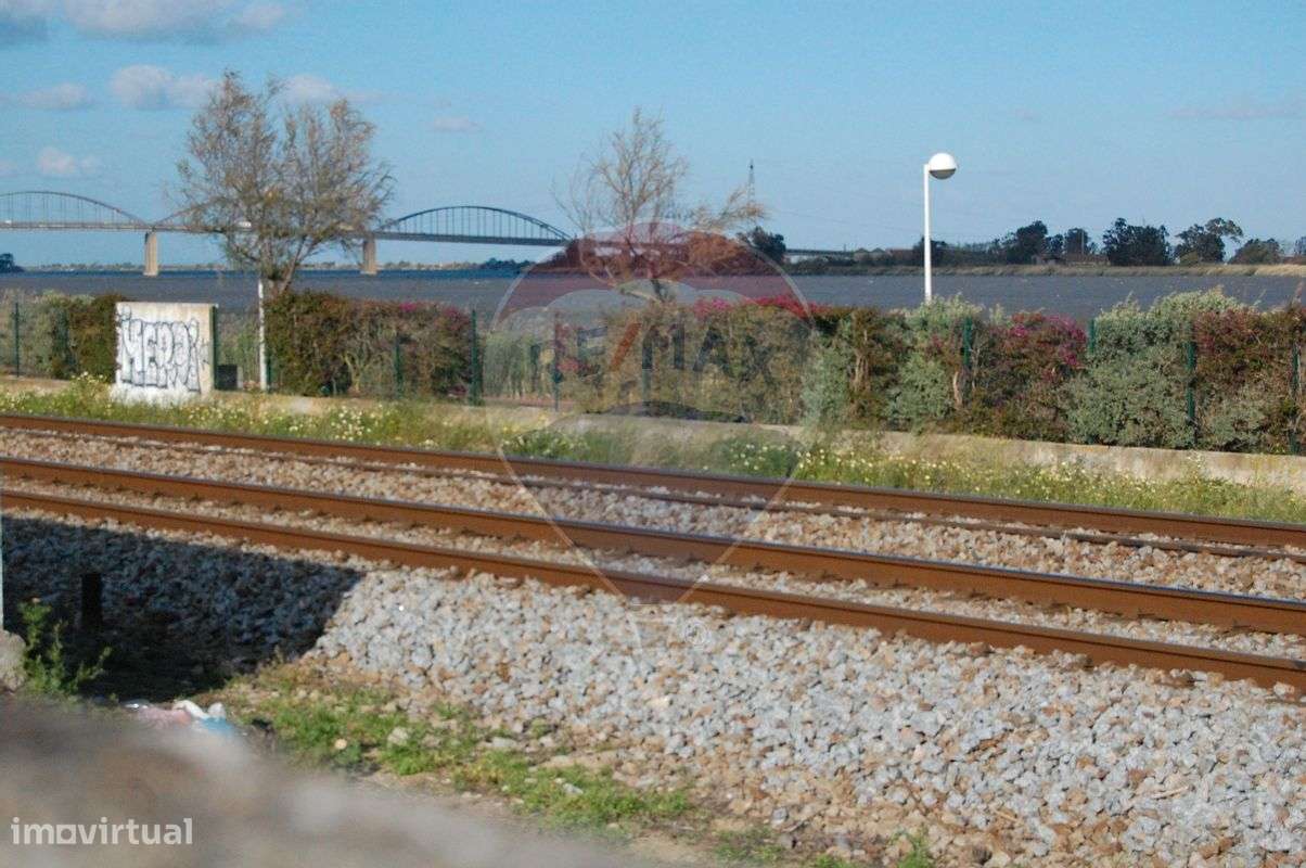 Prédio  para venda - Grande imagem: 4/8