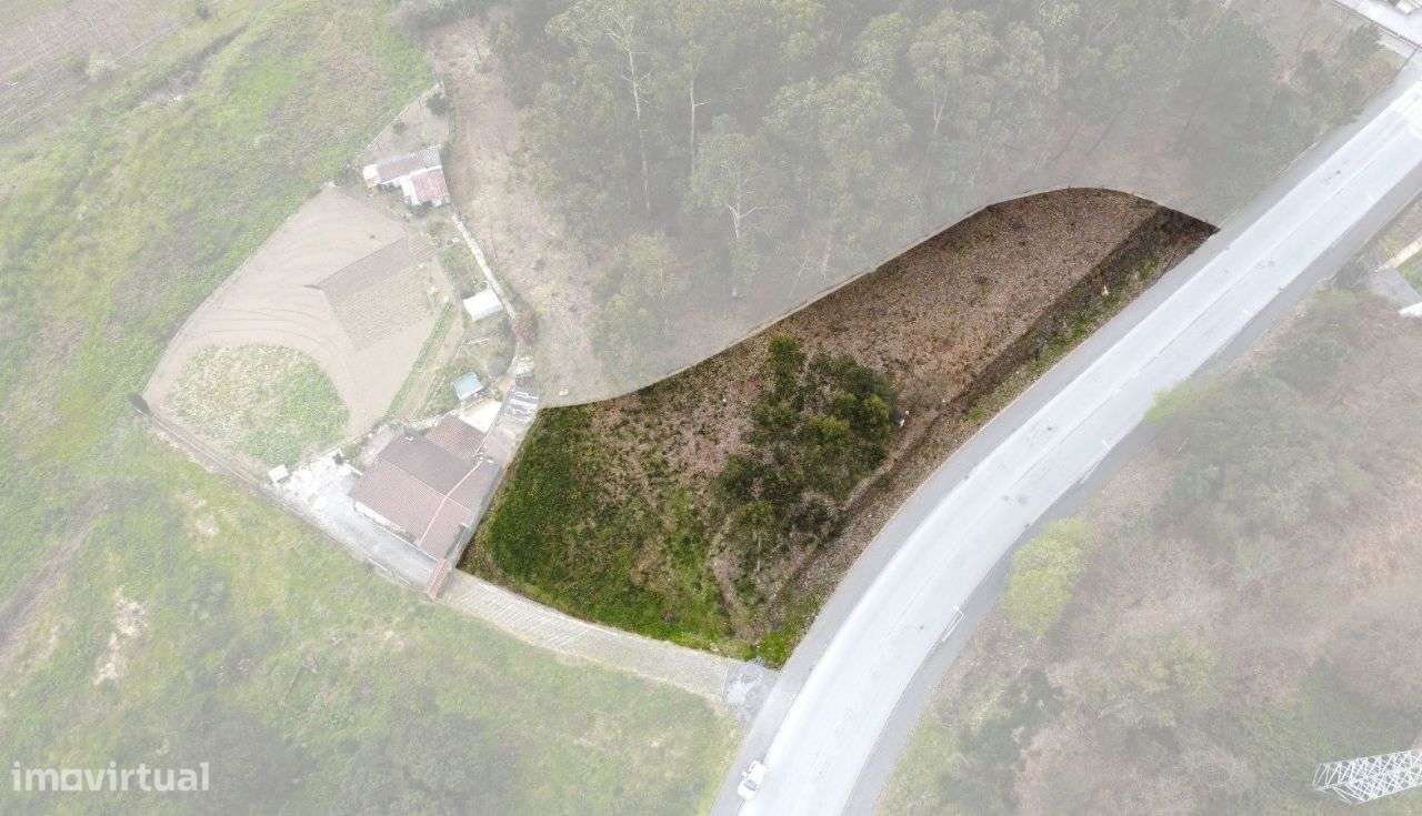 Land for sale in Felgueiras, Portugal — €265,000