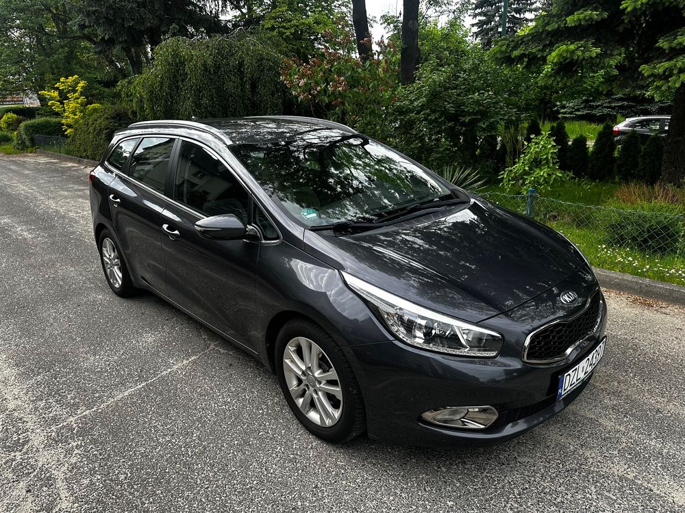 Kia Ceed II 1.6 GDI Dream Team Edition 2013