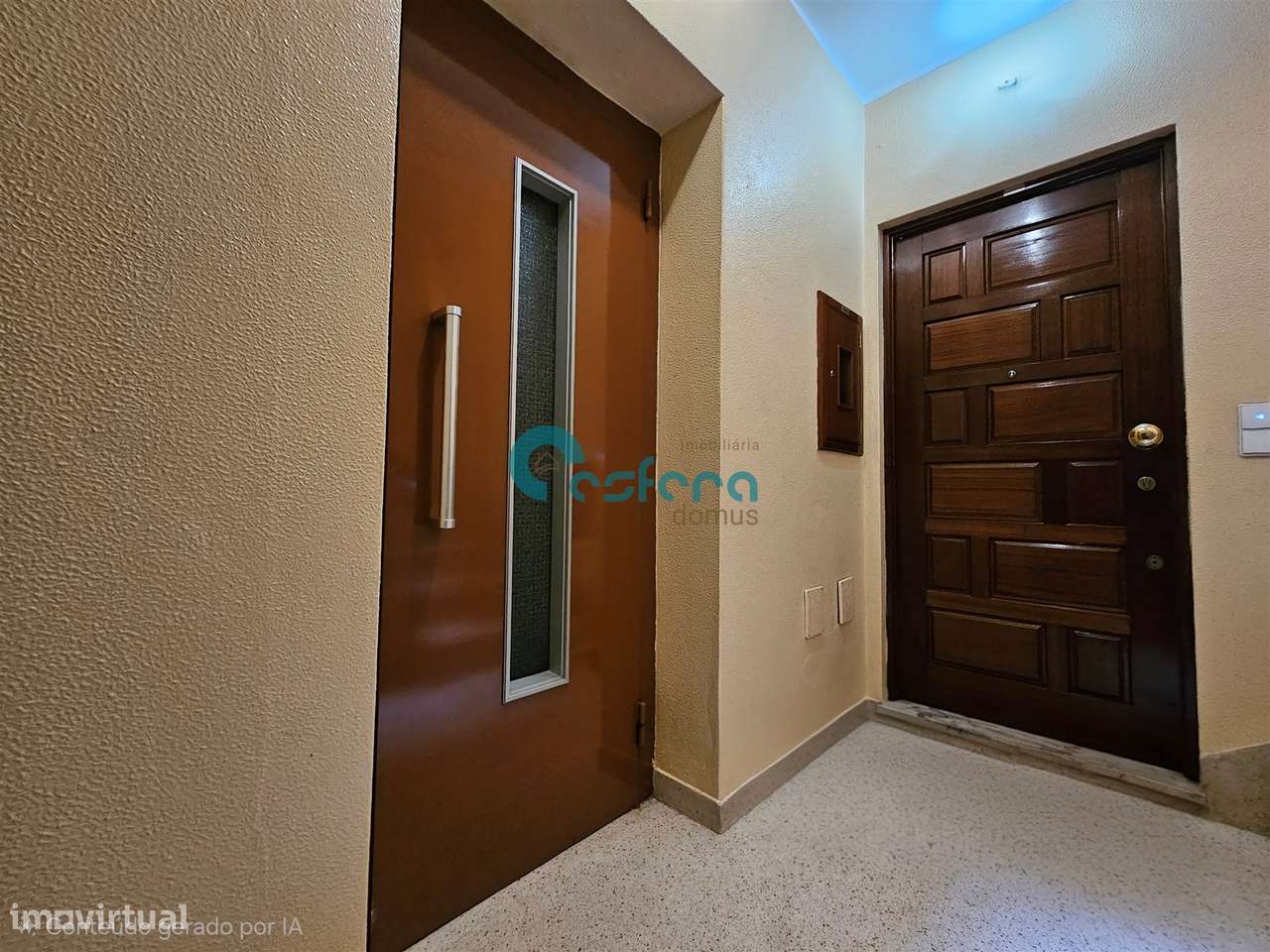 Apartamento T3 c/garagem e elevador, Porto, Porto / Venda / 259000 / R-13