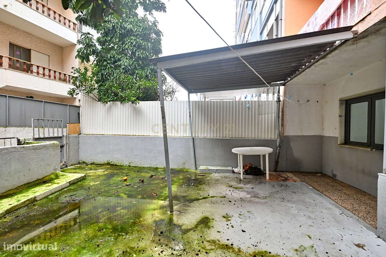 T1 com logradouro, Amora (Seixal) - Oportunidade - Grande imagem: 4/21