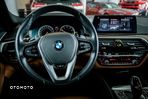 BMW Seria 5 530i xDrive - 17