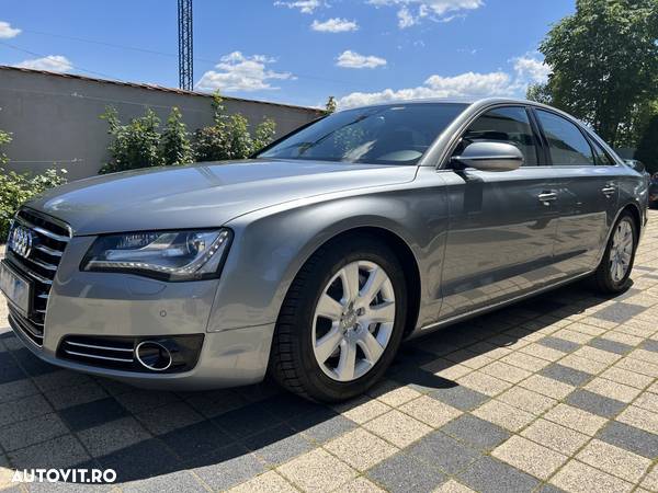 Audi A8 3.0 TDI DPF clean diesel quattro tiptronic - 5