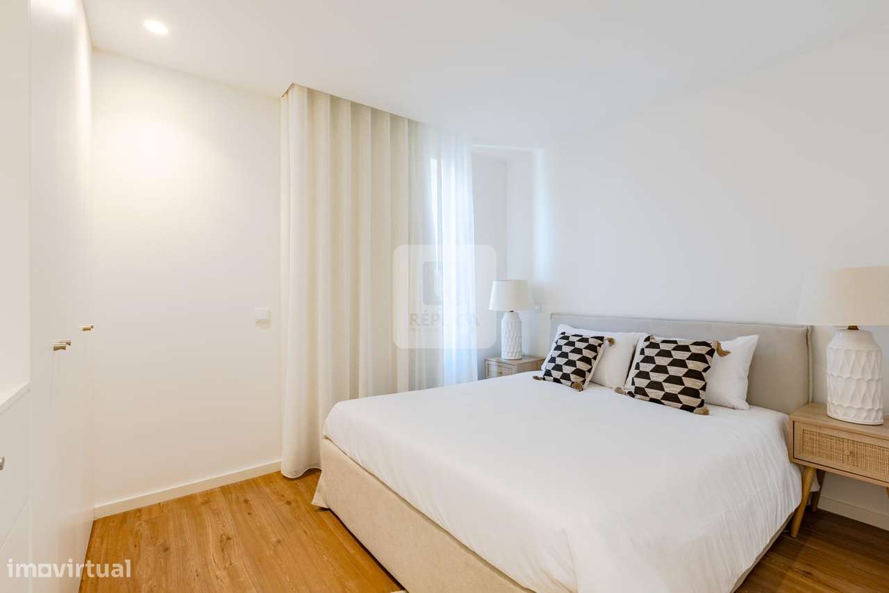 Penthouse T4 com Vista Panorâmica no Centro de Vila Nova de Gaia-30