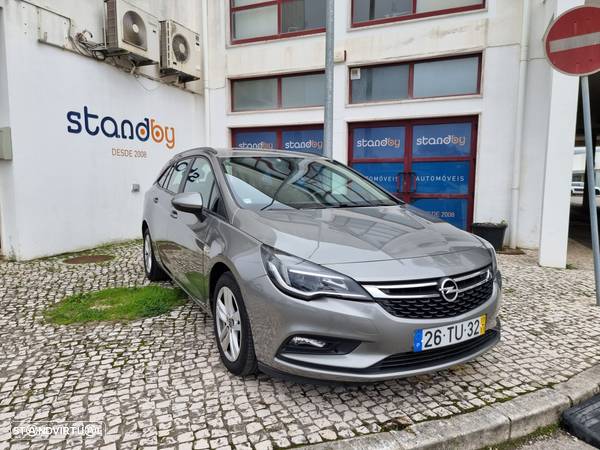 Opel Astra Sports Tourer 1.6 CDTi Executive S/S - 1