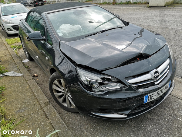 Opel Cascada 2.0 CDTI Cosmo S&S - 2