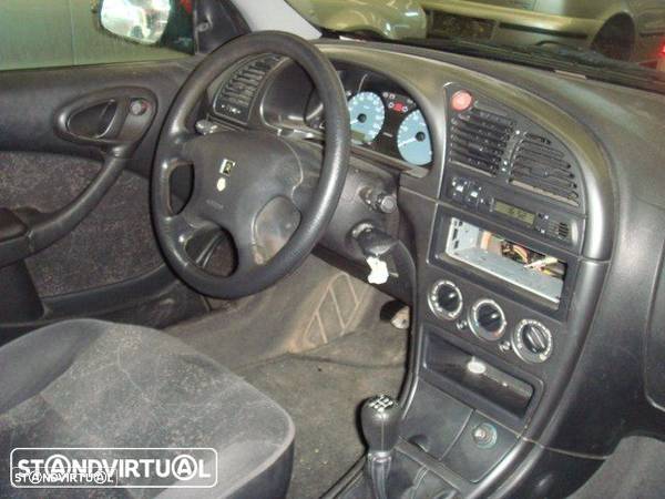 Citroen C8 2.2 HDi 2006 para peças - 5