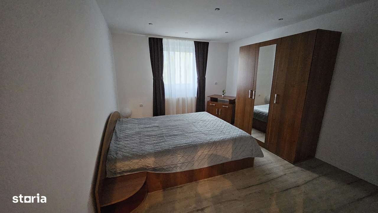 Casa 5 camere - 460 mpTeren- Zona Turnisor-3