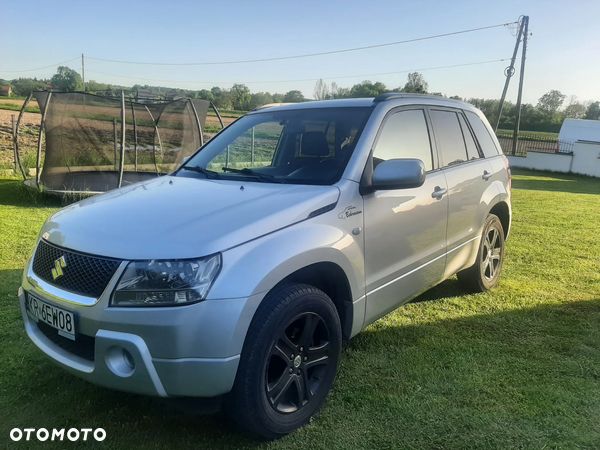 Suzuki Grand Vitara 1.9 DDiS De Luxe - 1