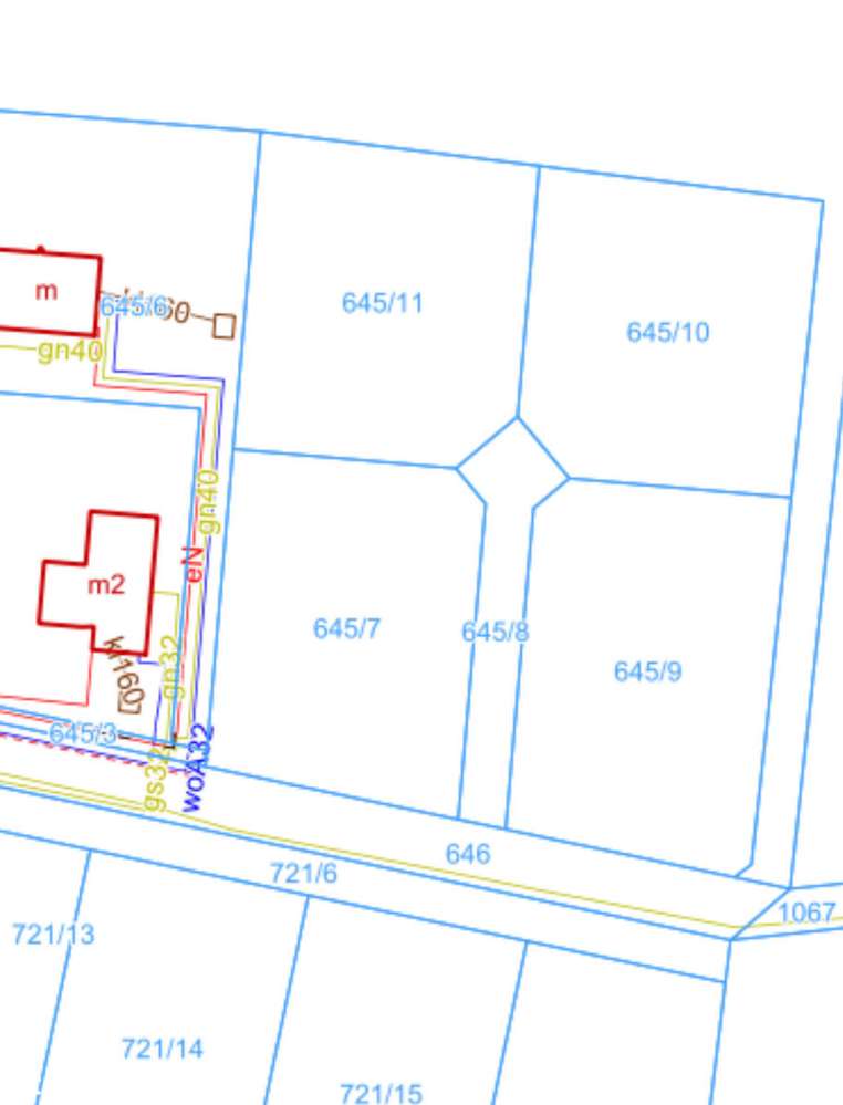 objęte Mpzp, media w drodze - Pełny obrazek: 3/8
