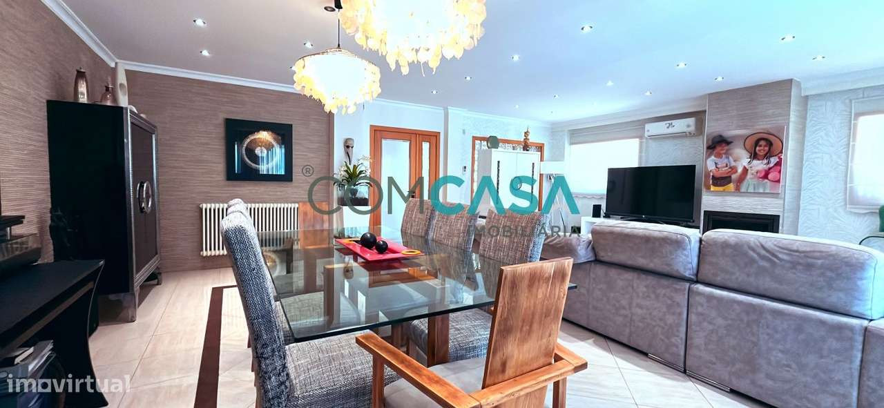 Moradia V4 | piscina descoberta | proximo da praia | Lavra Matosinhos-11