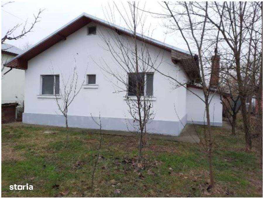Casa 4 Camere,Gruiu,2012,teren 885mp,2 bai,terasa,toate utilitatile-0