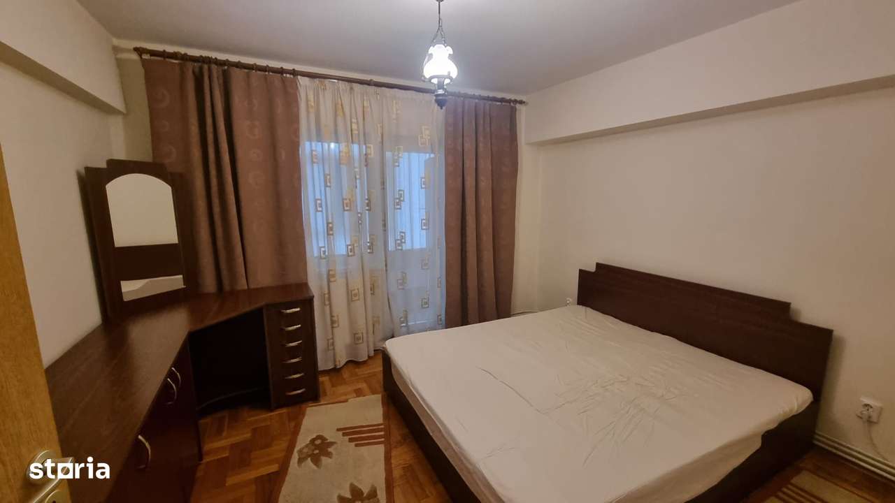Apartament 3 camere, zona ultracentrala - Imagine principală: 3/15