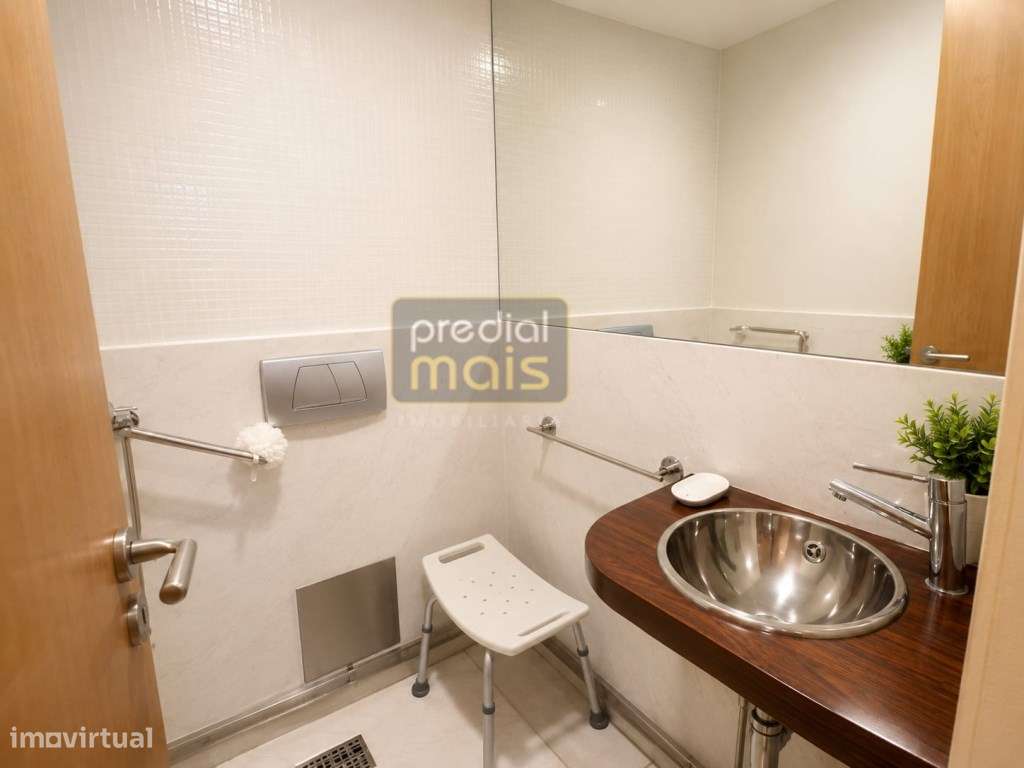 Apartamento T2 Edif. Palácio da Senhora A. Branca-10