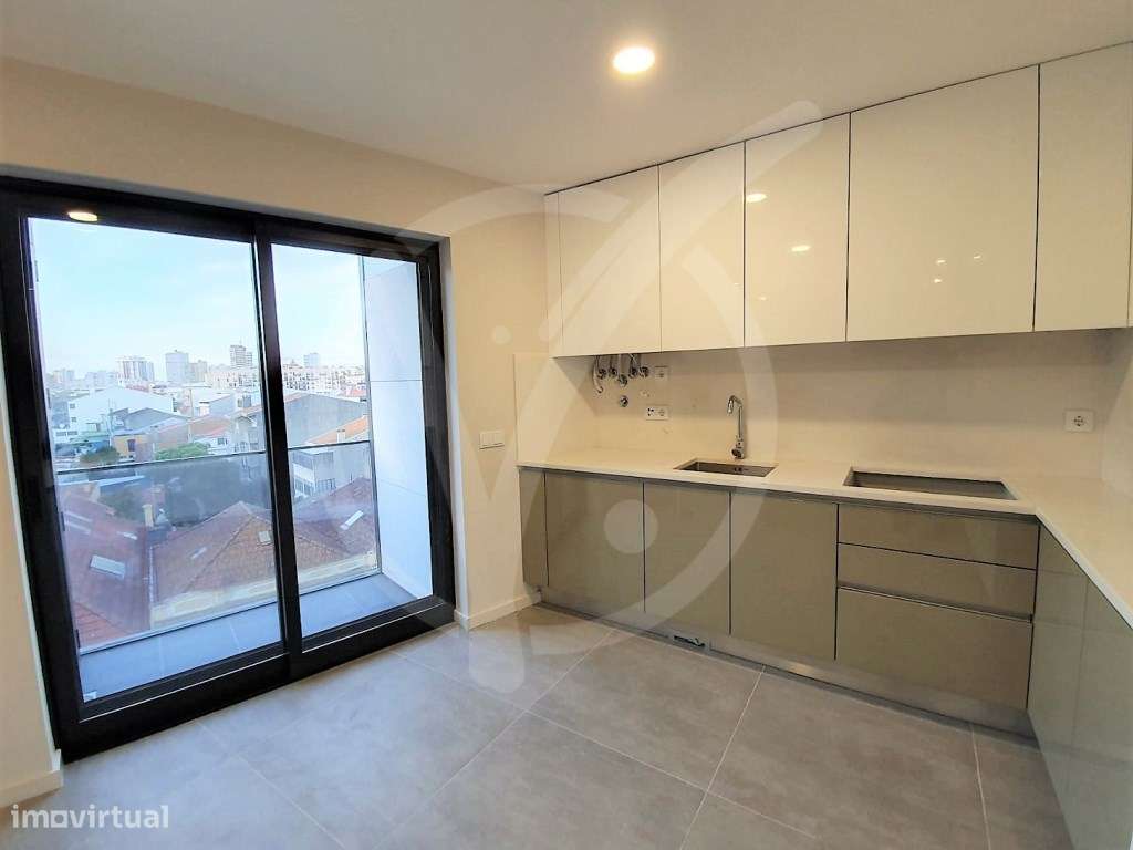 Apartamento T3 e T4 NOVOS no centro da Póvoa de Varzim - Grande imagem: 3/16