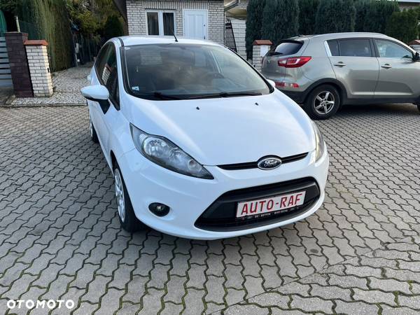 Ford Fiesta 1.25 Ambiente - 12