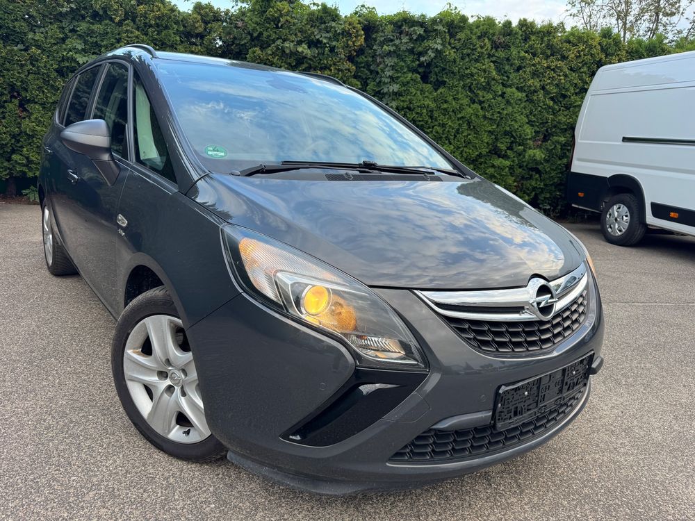 Opel Zafira C (2011-2019) Tourer 2.0 CDTI Active 2013