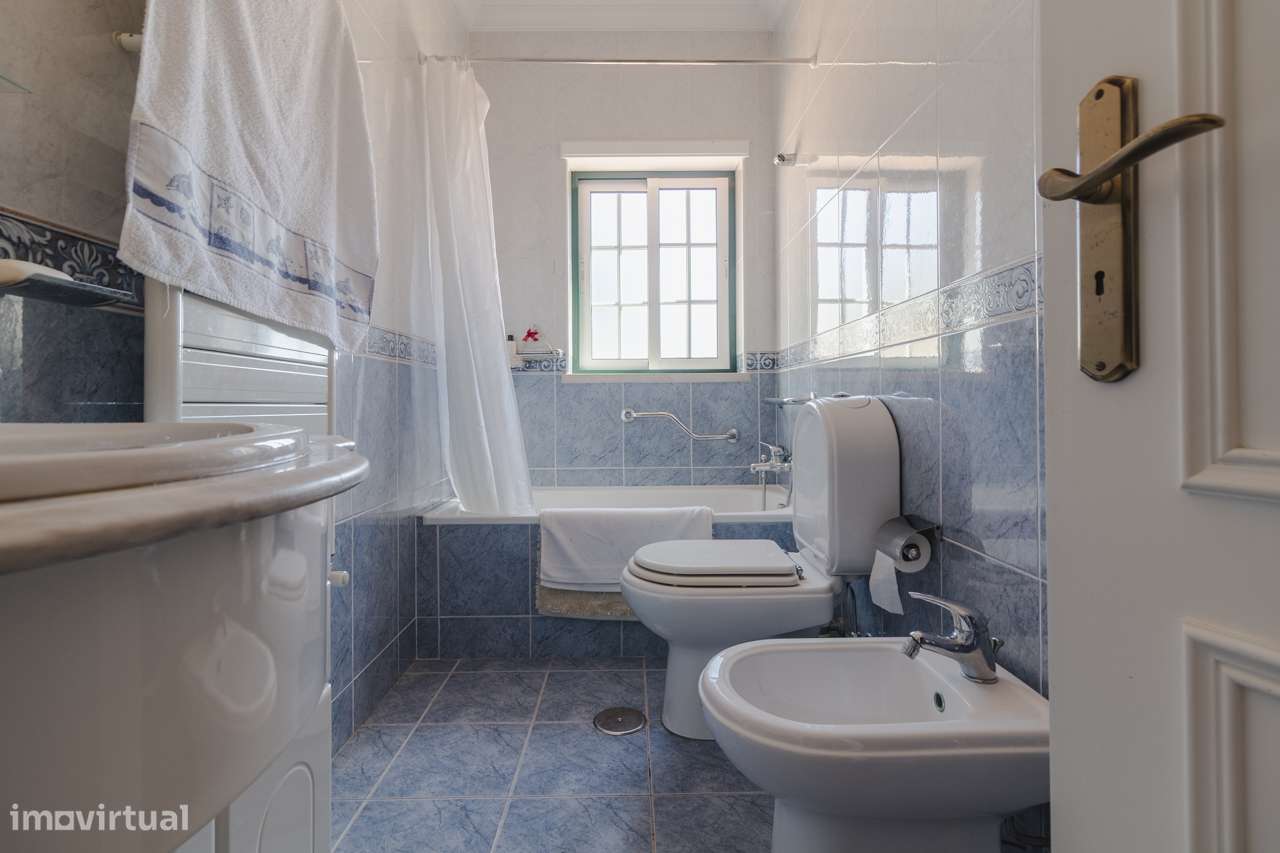 Moradia Isolada T4 / Casal de Matos / Leiria-10