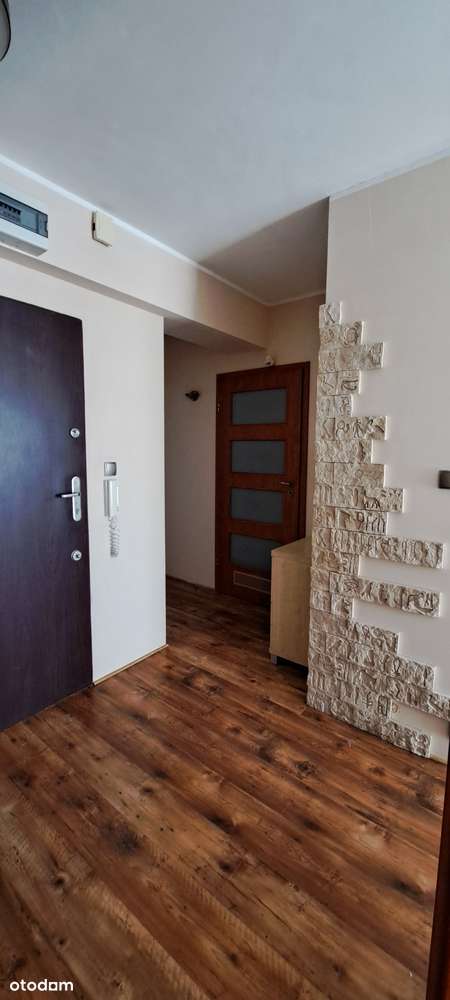 Przestronne 3-pokojowe mieszkanie z ogrodem - Pełny obrazek: 5/9