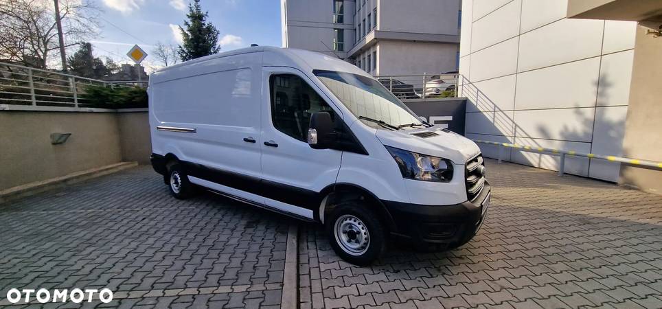 Ford Transit - 1