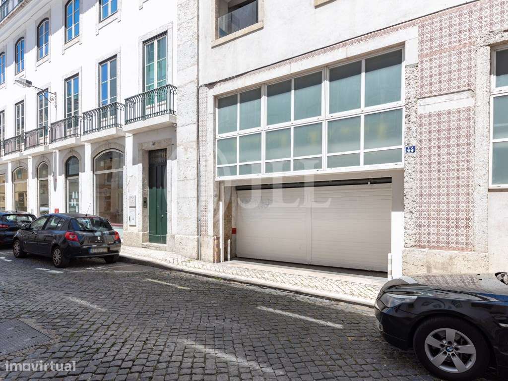 Apartamento T4 com garagem, no Chiado, em Lisboa-45