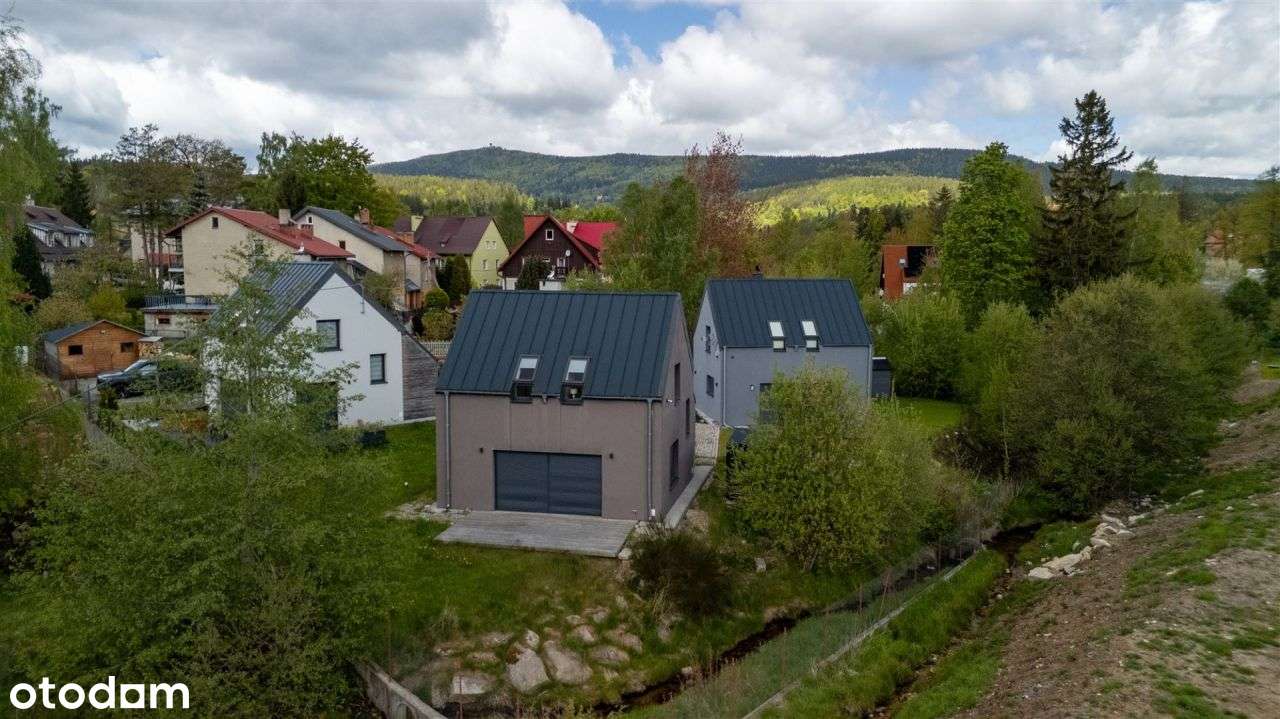 Dom jednorodzinny w samym sercu Szklarskiej Poręby-18