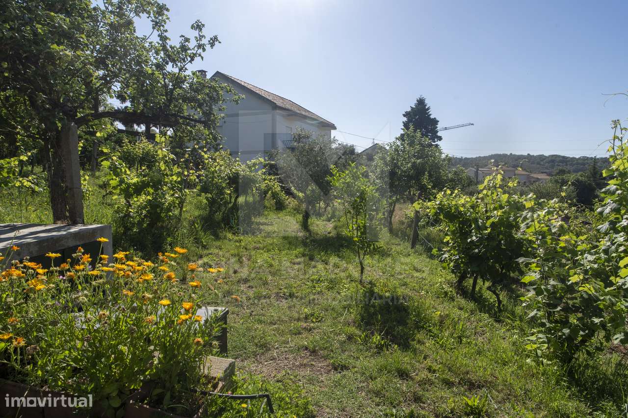 PROPRIEDADE EXCLUSIVA ÀS PORTAS DA COVILHÃ-28