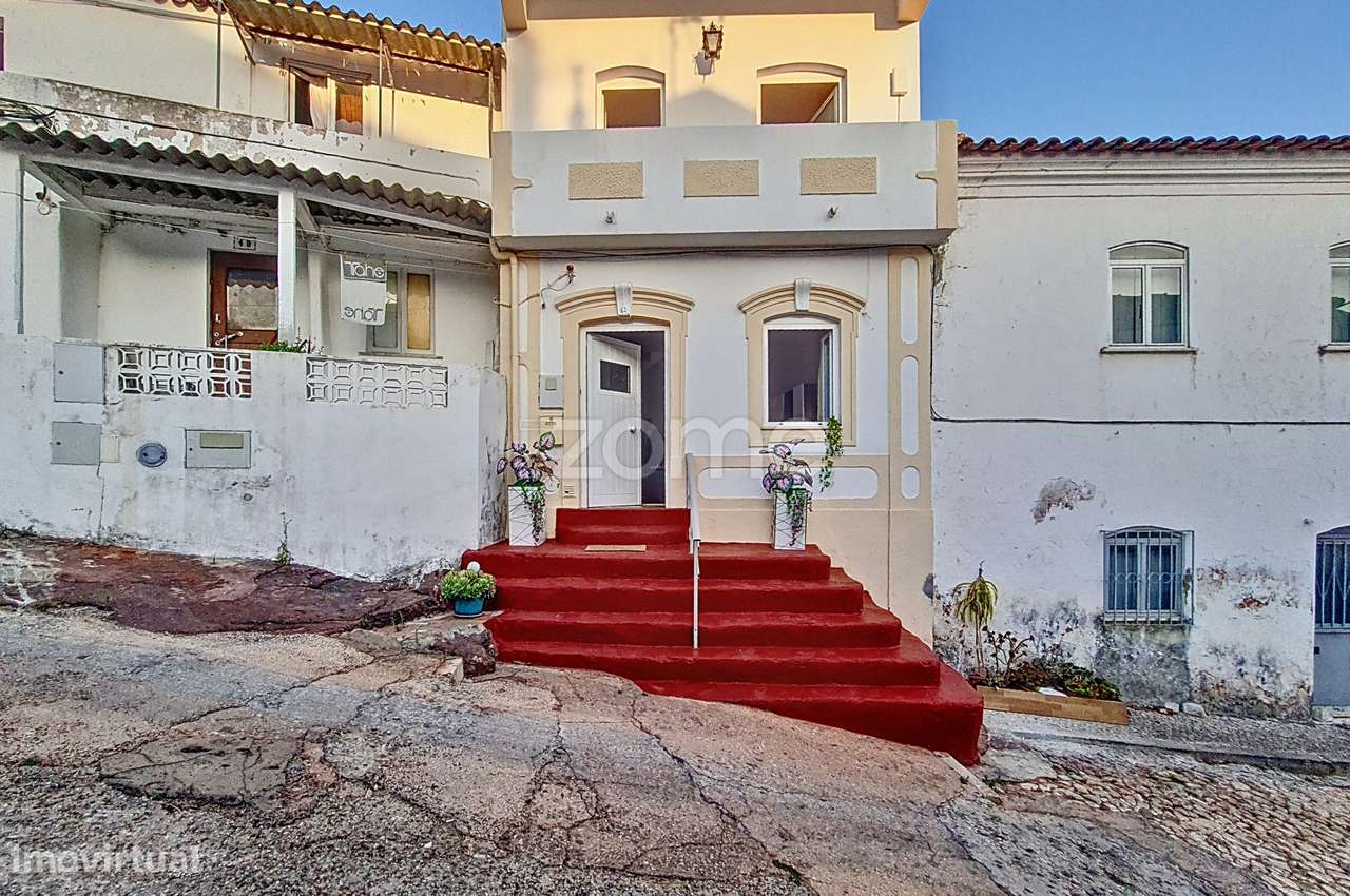 Moradia V2 geminada em S.B. de Messines c/ Cave - Grande imagem: 2/47