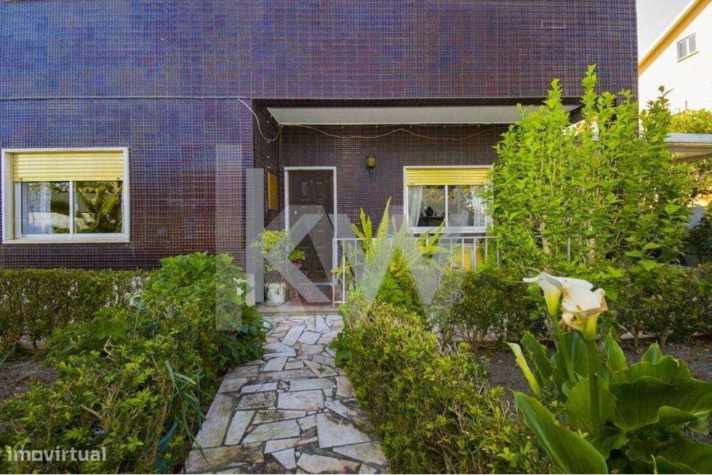 Excelente oportunidade em Fernão Ferro, propriedade de 1000m2 com mora - Grande imagem: 5/60