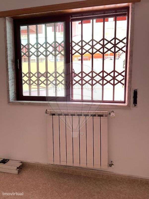 Apartamento T1 para venda - Grande imagem: 3/28