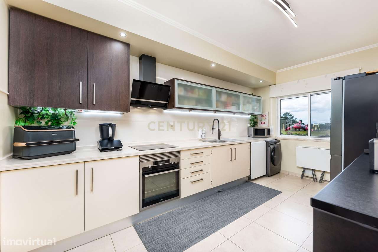 Apartamento T4 Quinta das Laranjeiras - Fernão Ferro-0