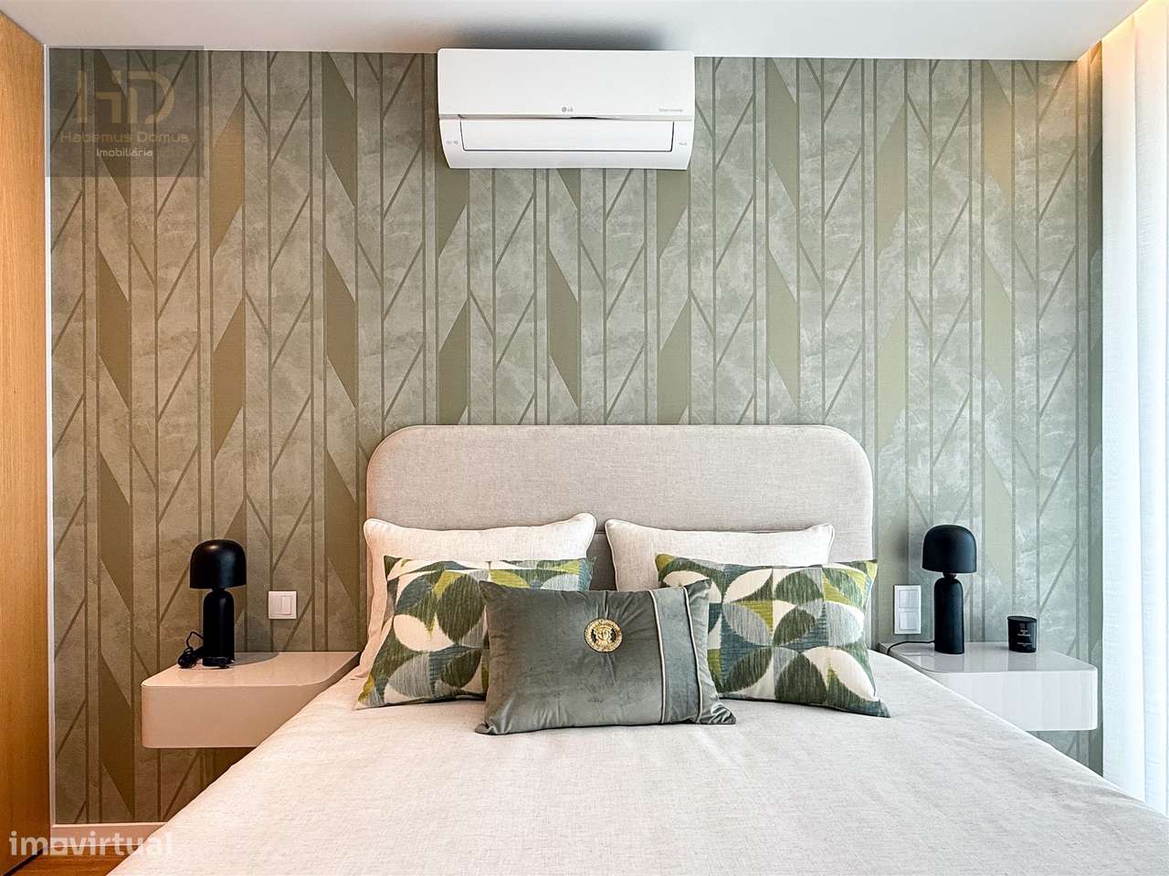 Apartamento T2 de luxo com vista mar e rio em Canidelo-43