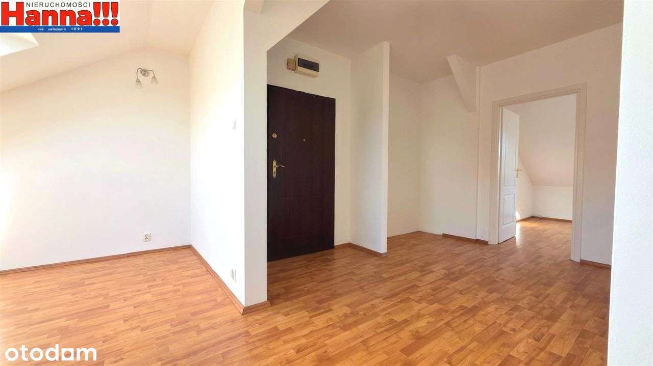 32m2+14m2 skosy. Blisko plaży. Tramwaju. Wolne.-5