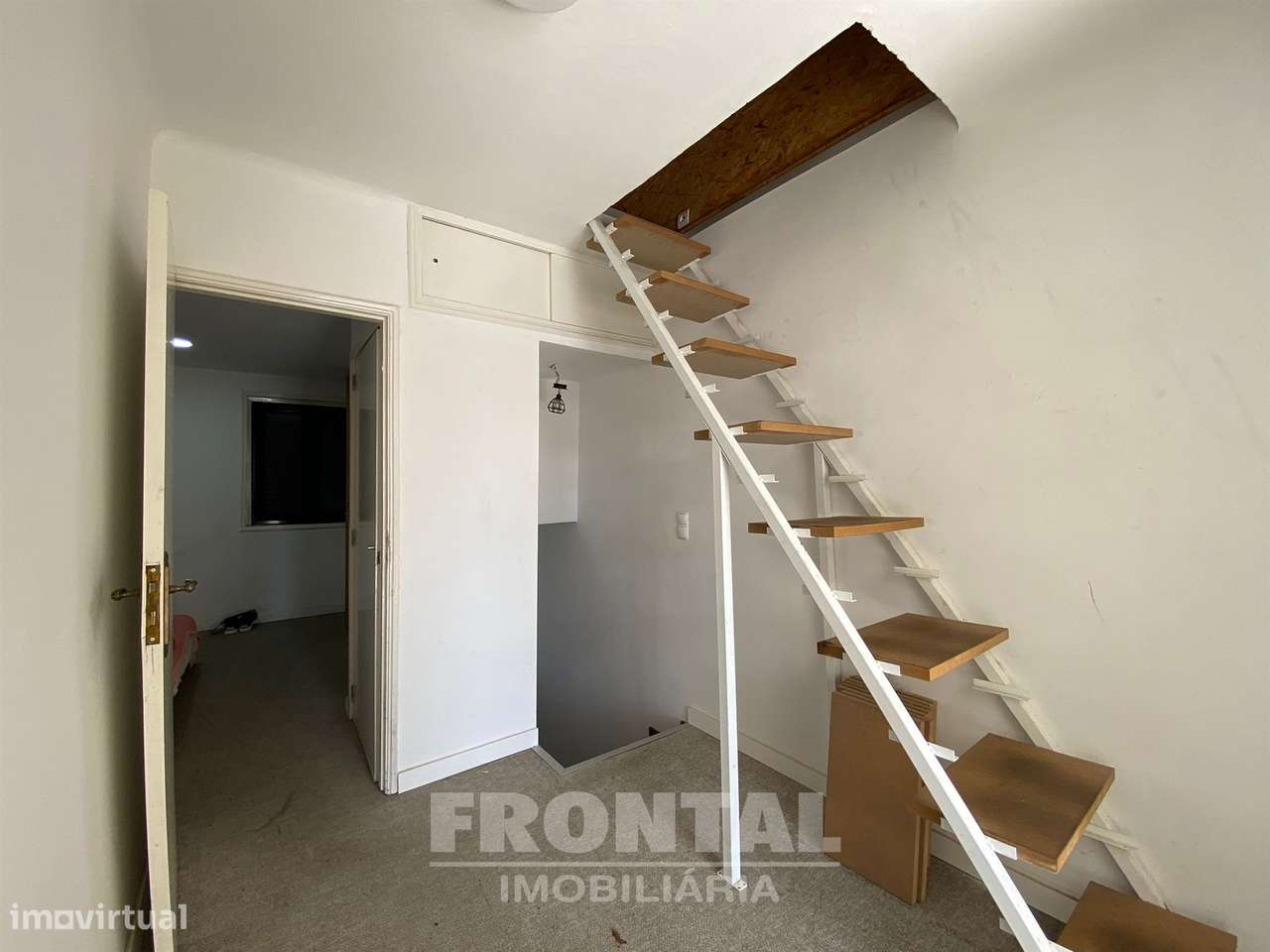 Moradia Geminada T1+1 | Zona em Expansão do Porto, Ramalde-13