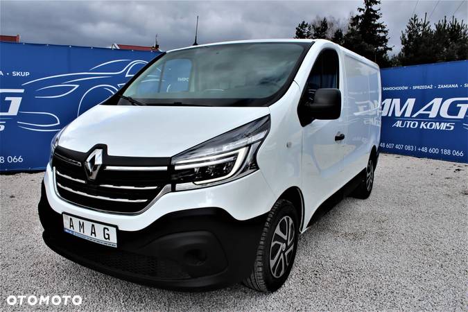 Renault TRAFIC - 2