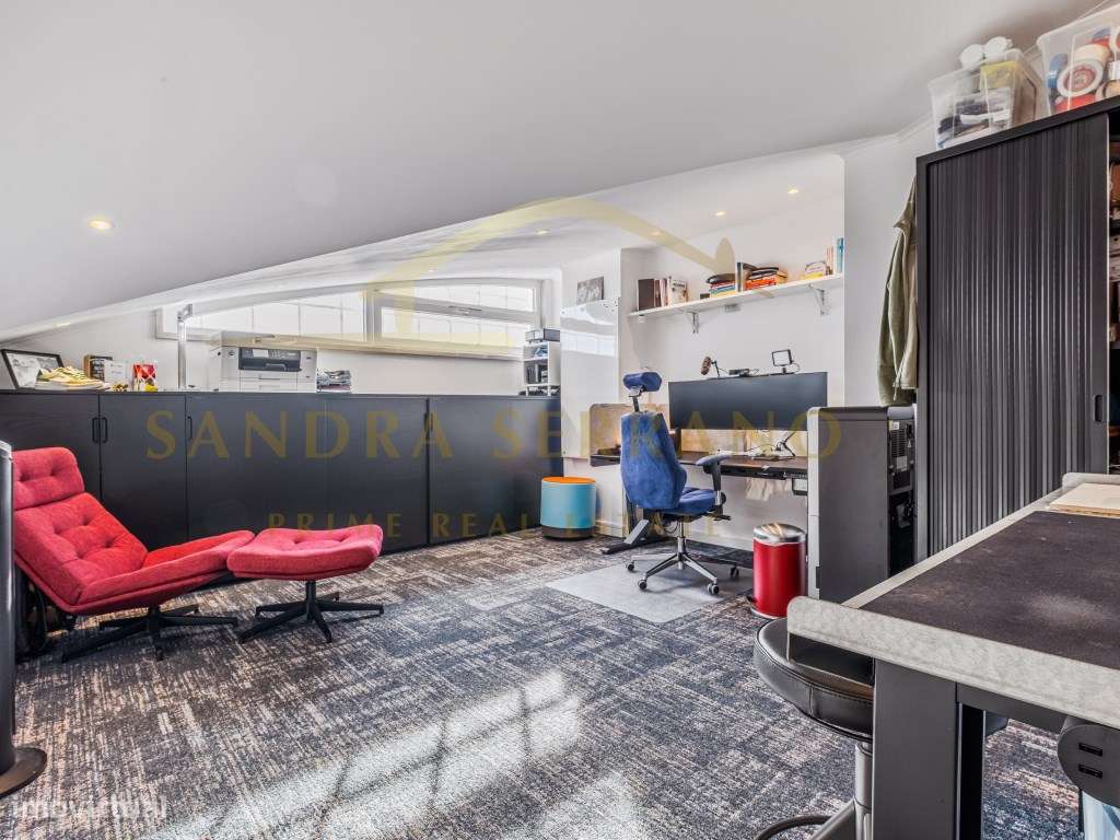 Duplex T6 com 400m2 de área na Quinta da Beloura, box independente-40