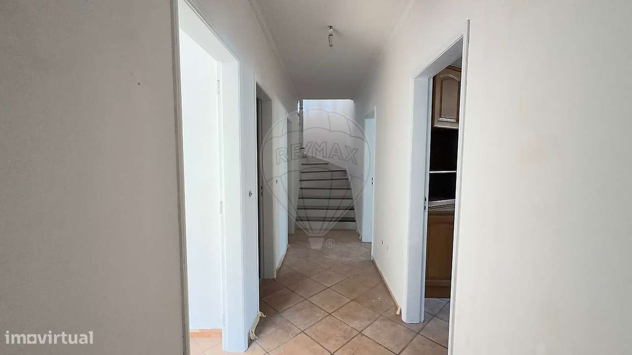 Moradia T4 para venda - Grande imagem: 2/22