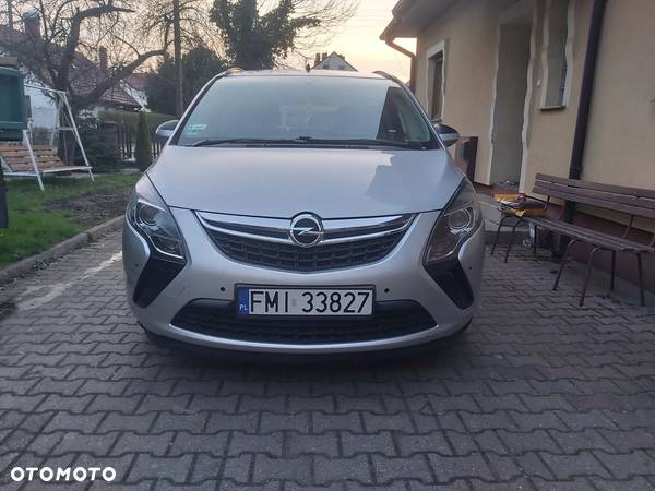 Opel Zafira Tourer 2.0 CDTI Edition - 3