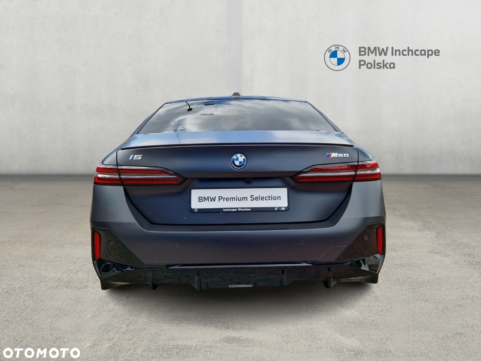 BMW i5 - 4