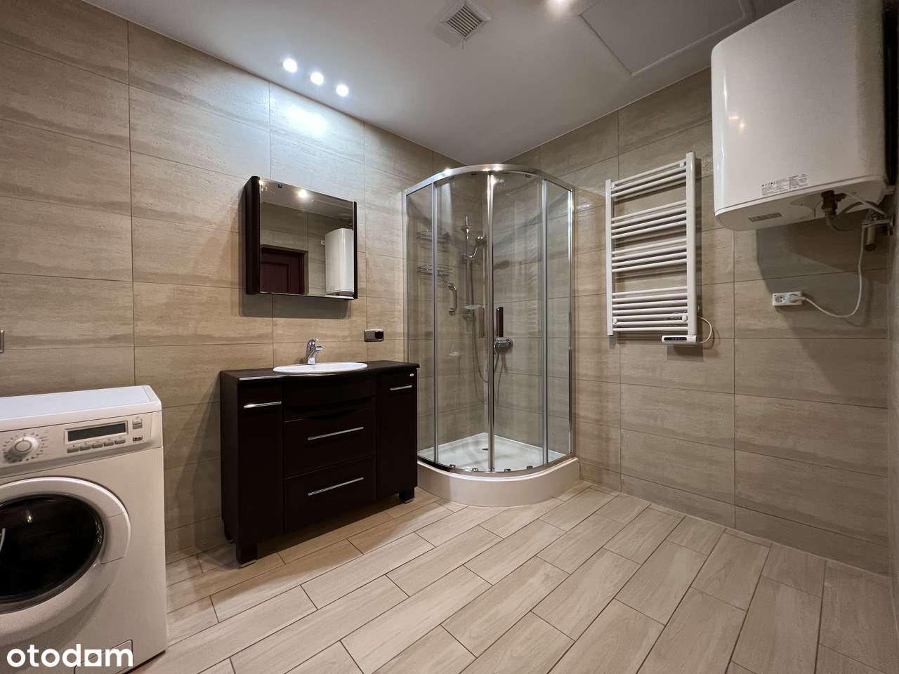 Dom z ogrodem dla dwóch rodzin!Możliwość prowadzenia działalności gosp-11