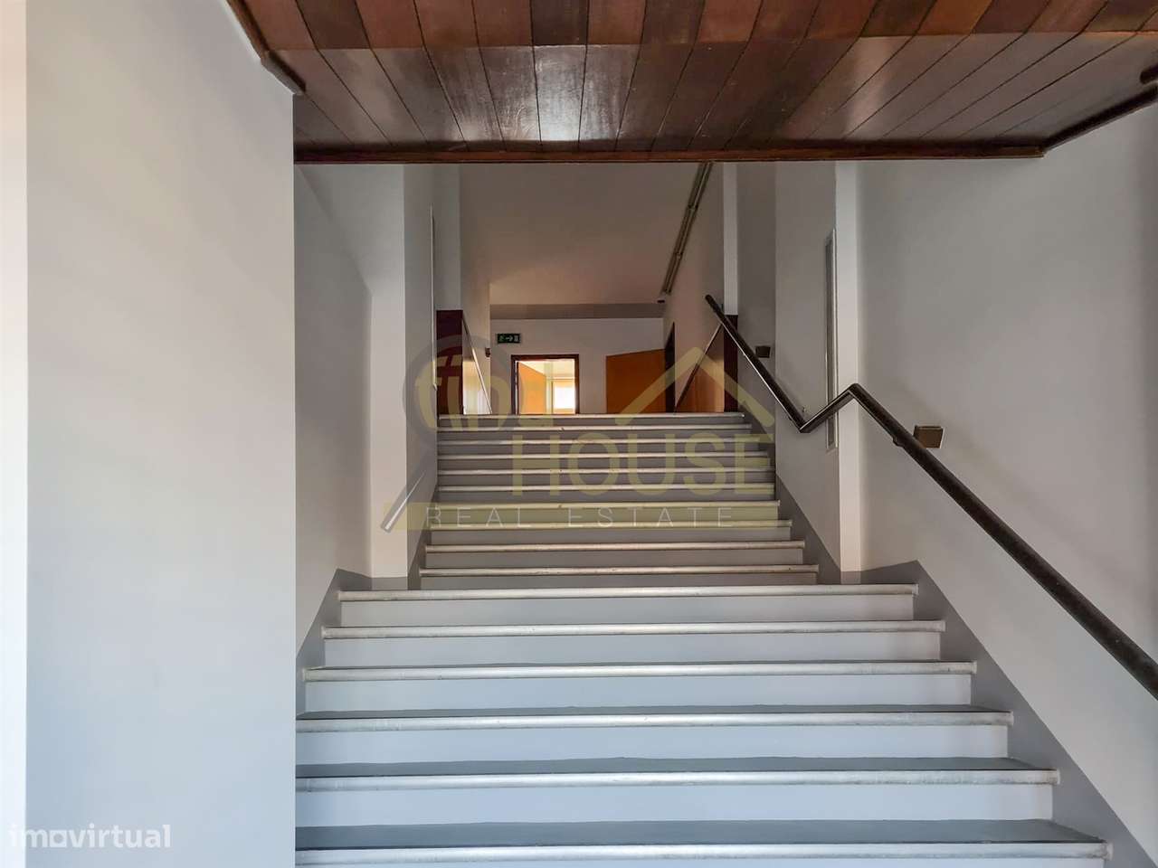 Loja para arrendamento no Restelo - Grande imagem: 3/18