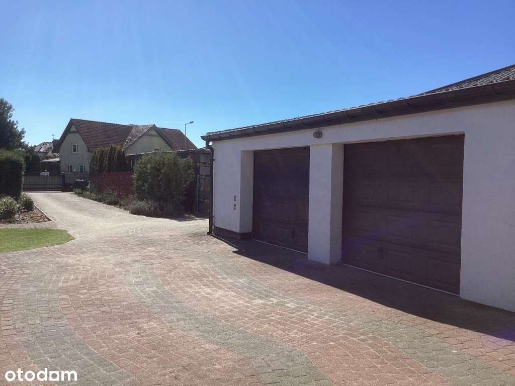 Dom mieszkalny i dom + budynek użytkowy do najmu-19