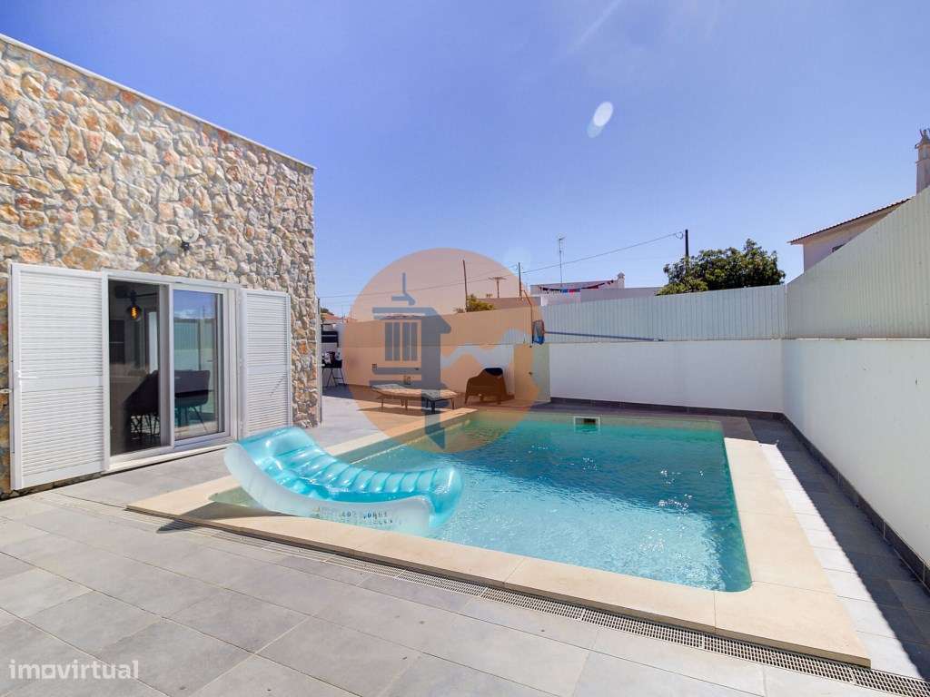 Excecional Moradia de Luxo com 4 Suítes e Piscina em Monte Francisc... - Grande imagem: 4/53