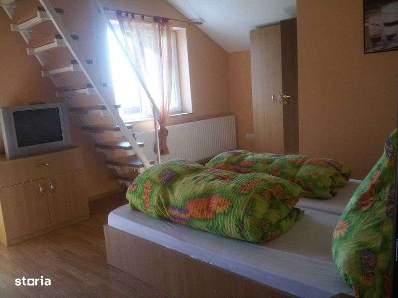 Vila 7camere Ghimbav - Imagine principală: 5/8