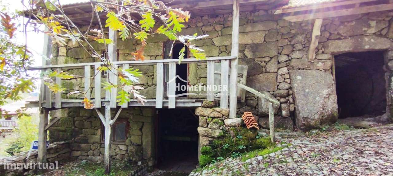 Moradia com 134 m² em Castro Laboreiro – Refúgio Autêntico em Ple - Grande imagem: 4/28