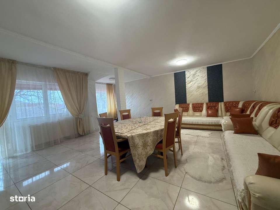 Casa P+1, 131 MP teren, 130 MP utili, Craiova, Lascar Catargiu - Imagine principală: 5/9